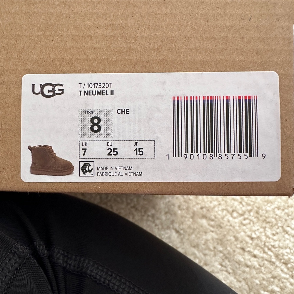 Toddler UGG boots - Picture 5 of 5